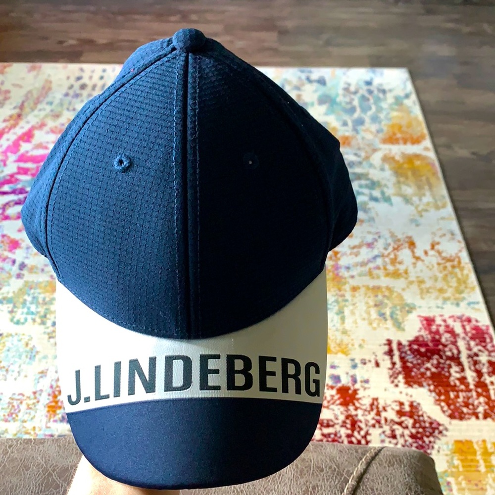 J. LINDEBERG golf hat navy/white